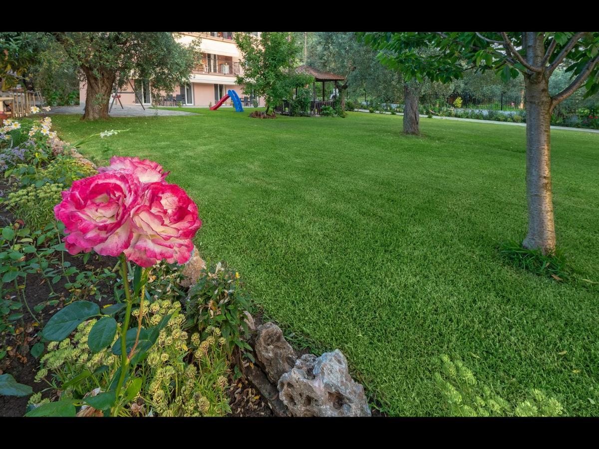 Villa Rania Skala Rachoni  Buitenkant foto